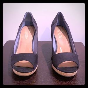 Toms Wedges